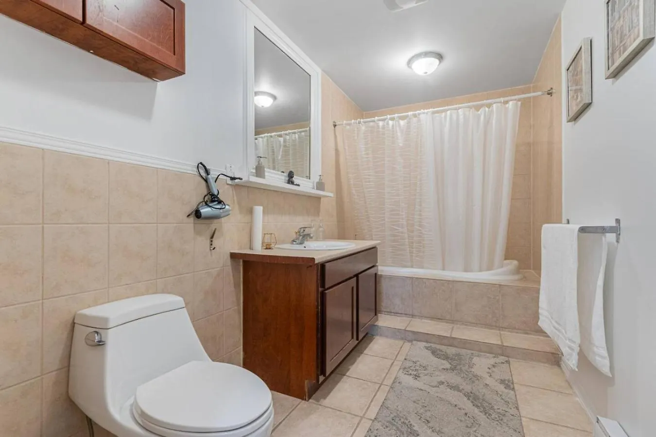 Trendy 2Br Getaway In Montreal Apartment